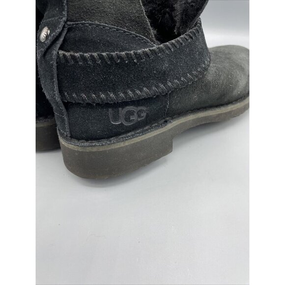 UGG Black Suede Bootie Shearling Women’s 6 Winter Boot - Picture 3 of 9
